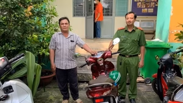 Cảm kích khi nhận lại “cần câu cơm” bị con nghiện cướp