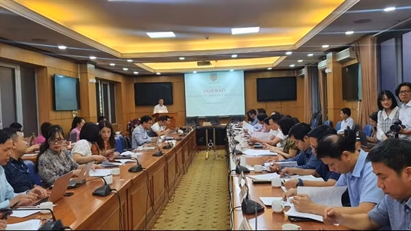 Bộ Tư pháp trả lời về việc chậm kết nối Cơ sở dữ liệu hộ tịch với Cơ sở dữ liệu quốc gia về dân cư