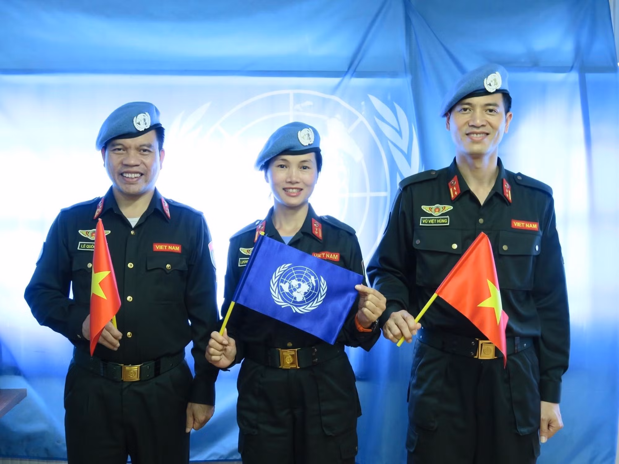 Chiếc nón quê hương, nắm cơm của mẹ và đường tới Nam Sudan -0