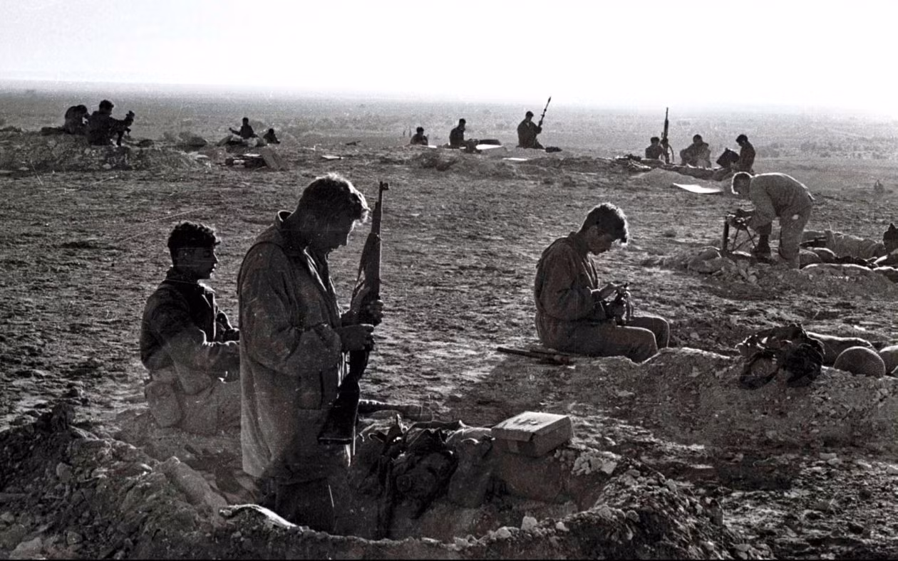 israeli_troops_in_sinai_war (1).jpeg -0