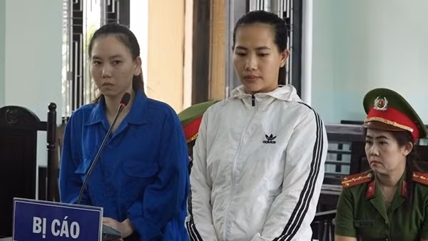 Mua bán ma túy ăn phần trăm, 2 phụ nữ chia nhau 32,5 năm tù