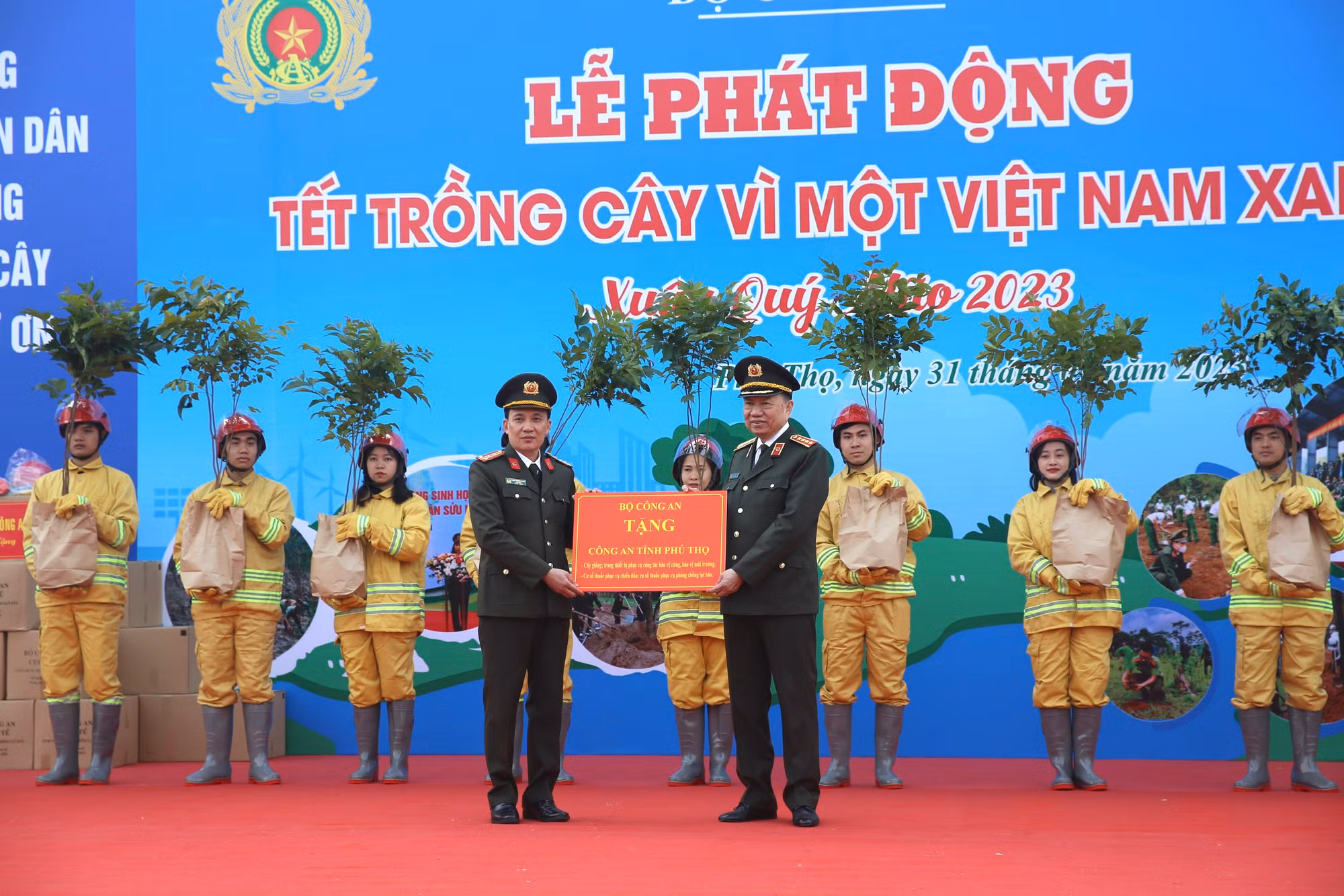 Bộ trưởng Tô Lâm phát động Tết trồng cây -0
