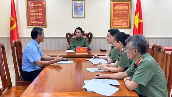 Thứ trưởng Lê Quốc Hùng tiếp công dân định kỳ tháng 7/2025