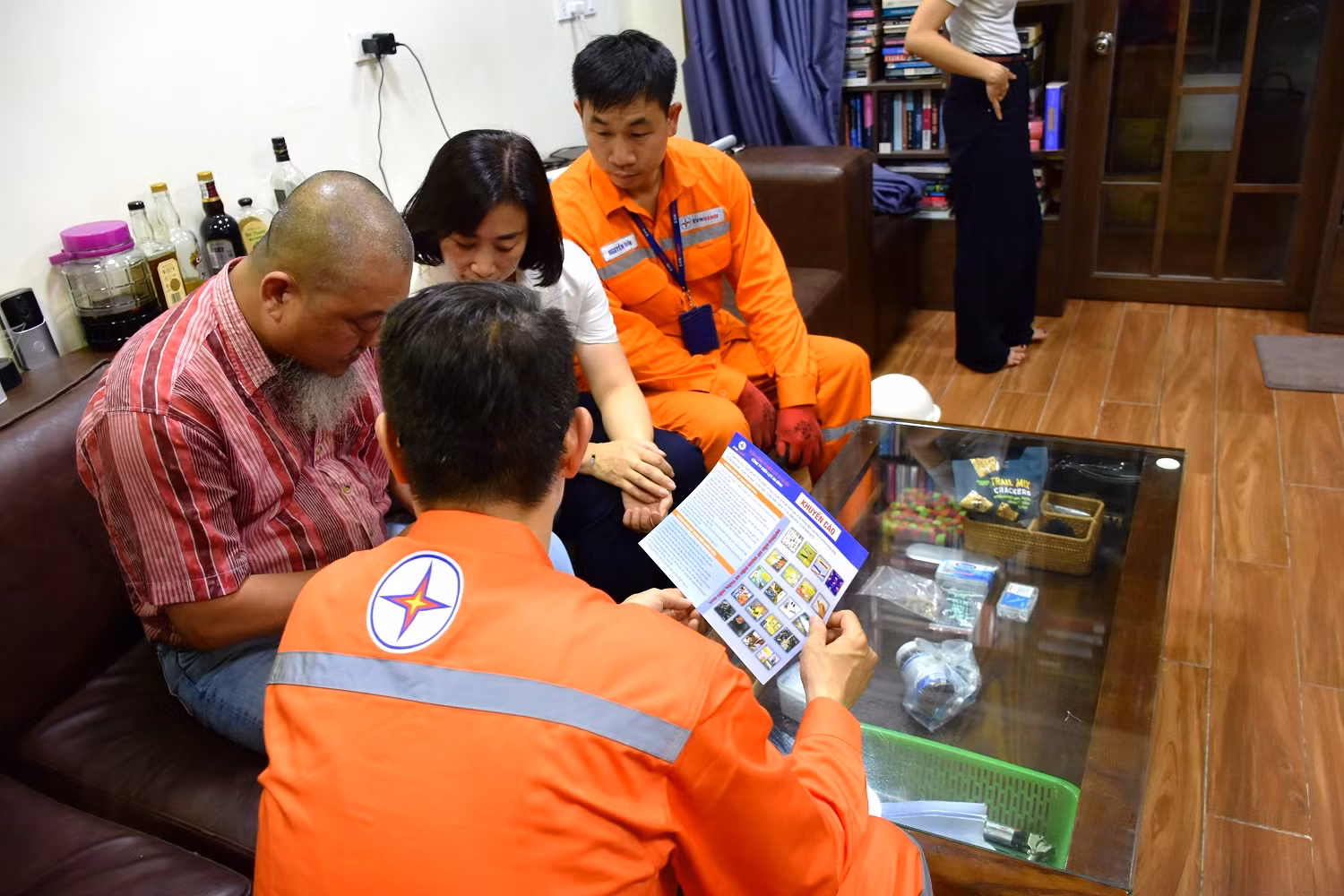 EVNHANOI tinh gọn bộ máy hướng đến chuyên nghiệp, hiện đại, đồng bộ với tiến trình chuyển đổi số -0