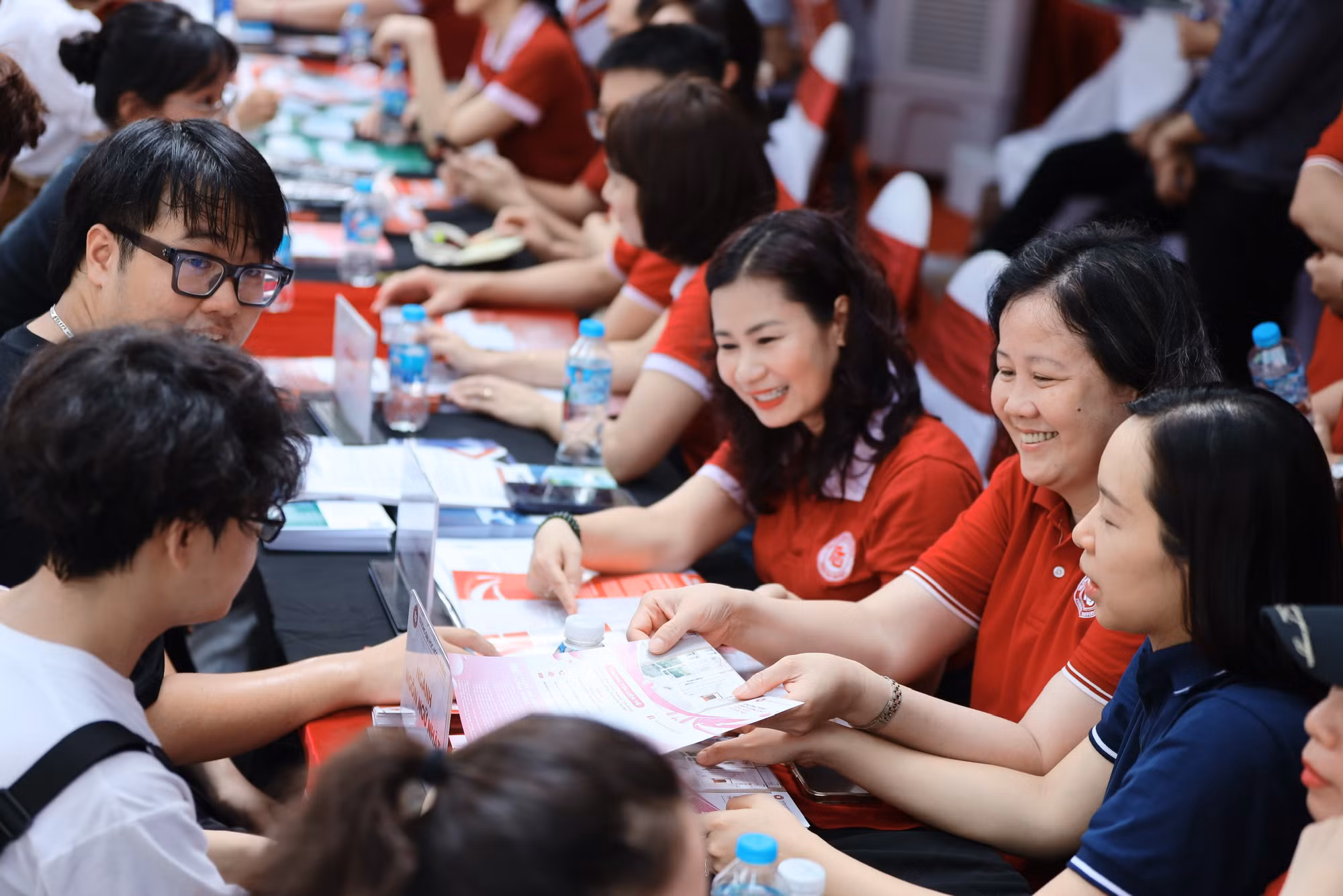 Đặt nguyện vọng xét tuyển đòi hỏi thí sinh phải cân nhắc kỹ lưỡng, có nhiều căn cứ.