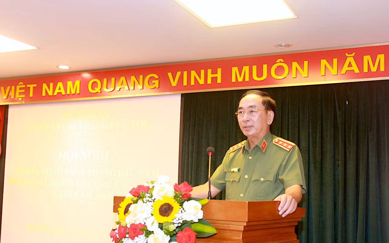 Đảm bảo kỷ cương, kỷ luật công tác kiểm tra, giám sát, thi hành kỷ luật đảng trong CAND -0