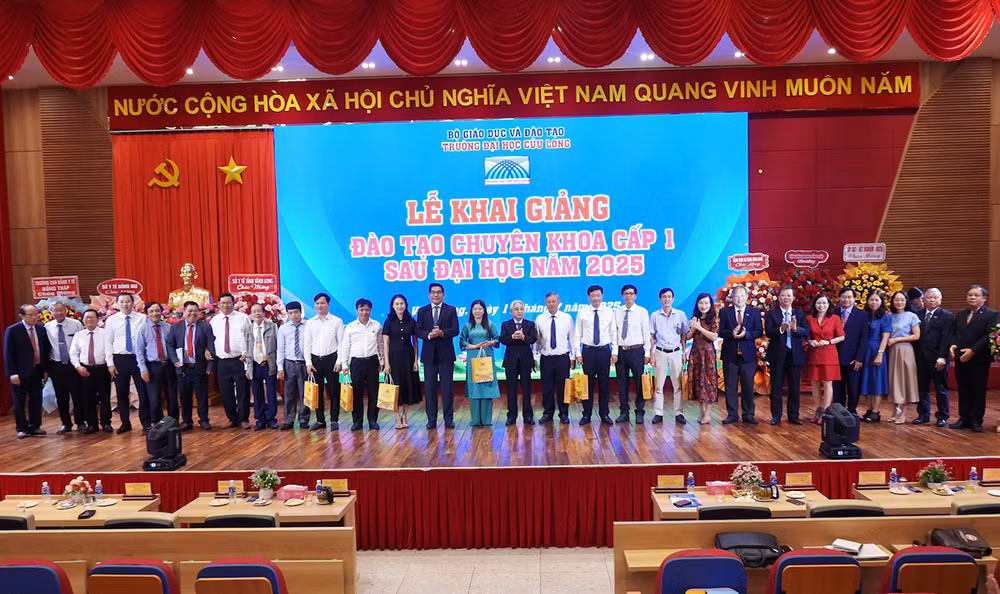 Trường Đại học Cửu Long khai giảng đào tạo chuyên khoa cấp I sau đại học khóa 2 -0