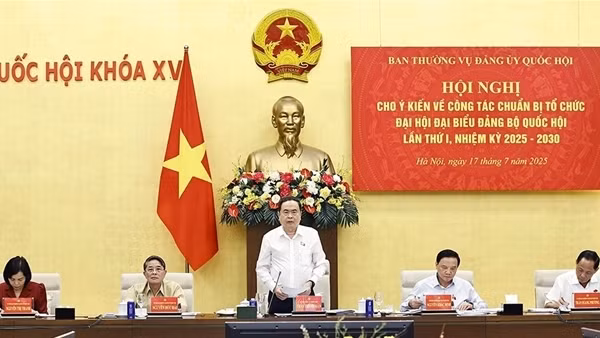 Giới thiệu nhân sự bảo đảm khách quan, minh bạch, coi trọng chất lượng