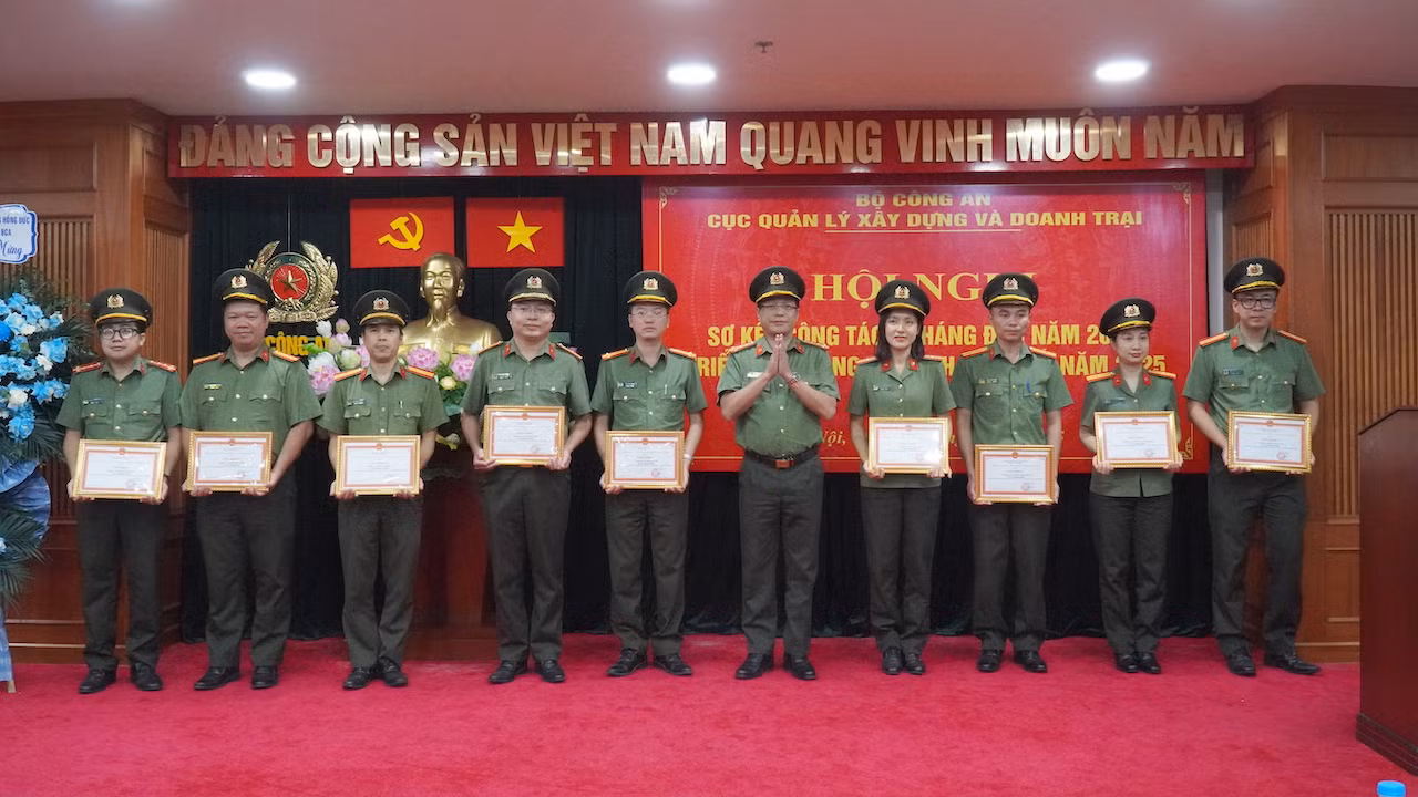 Nâng cao hiệu quả quản lý Nhà nước về xây dựng và doanh trại trong CAND -0
