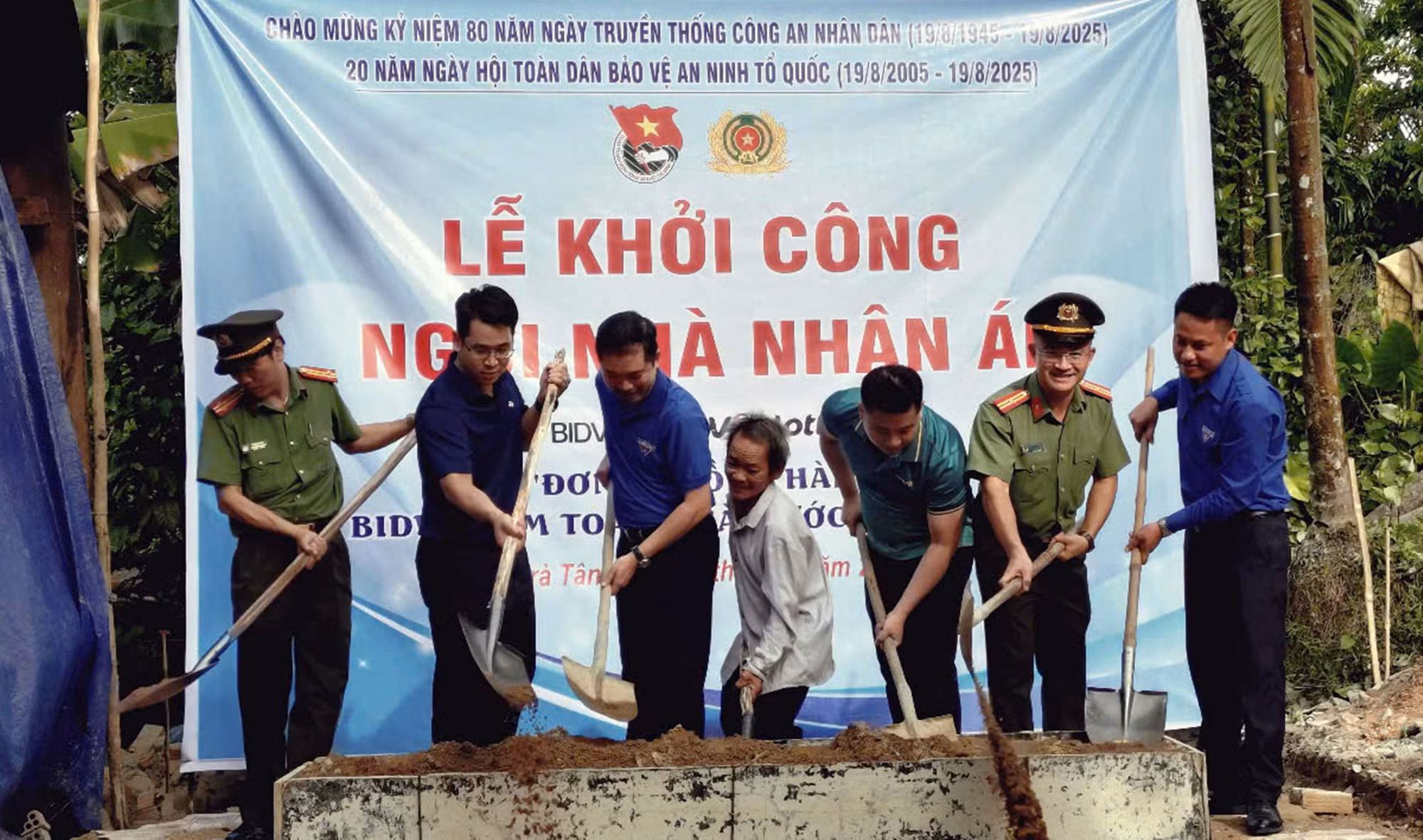 Chương trình “Về nguồn” kết hợp các hoạt động an sinh xã hội ý nghĩa tại Đà Nẵng -0