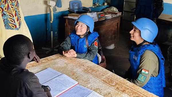 Sĩ quan công an Việt Nam dân vận khéo ở Abyei