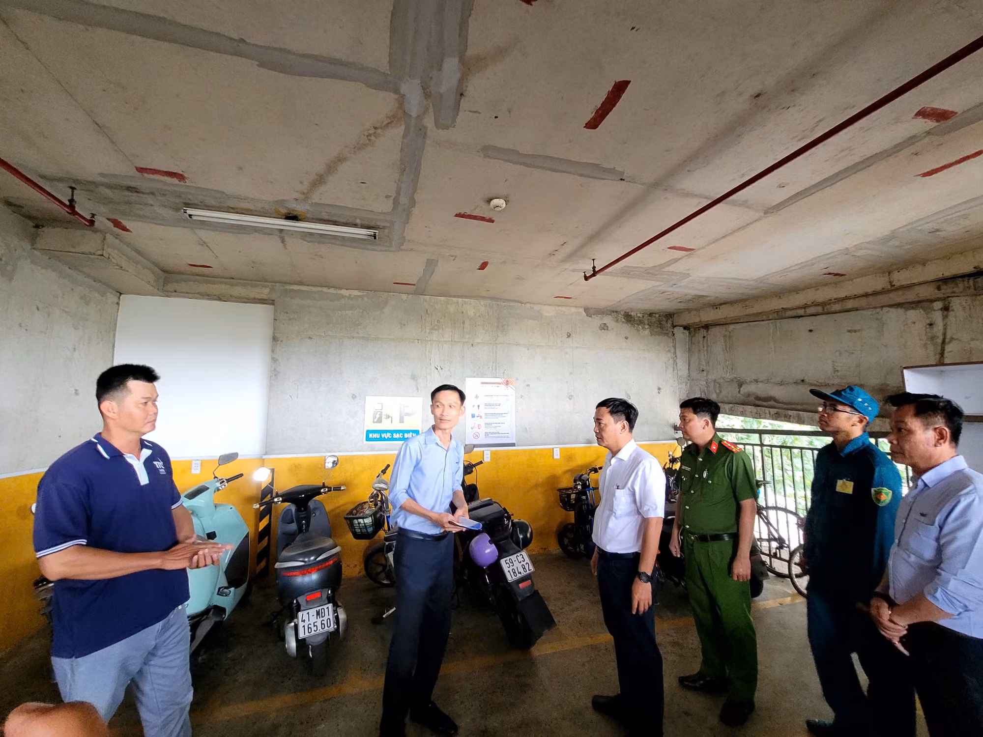  Ra quân kiểm tra, tuyên truyền an toàn phòng cháy chữa cháy tại nhà trọ, chung cư -2