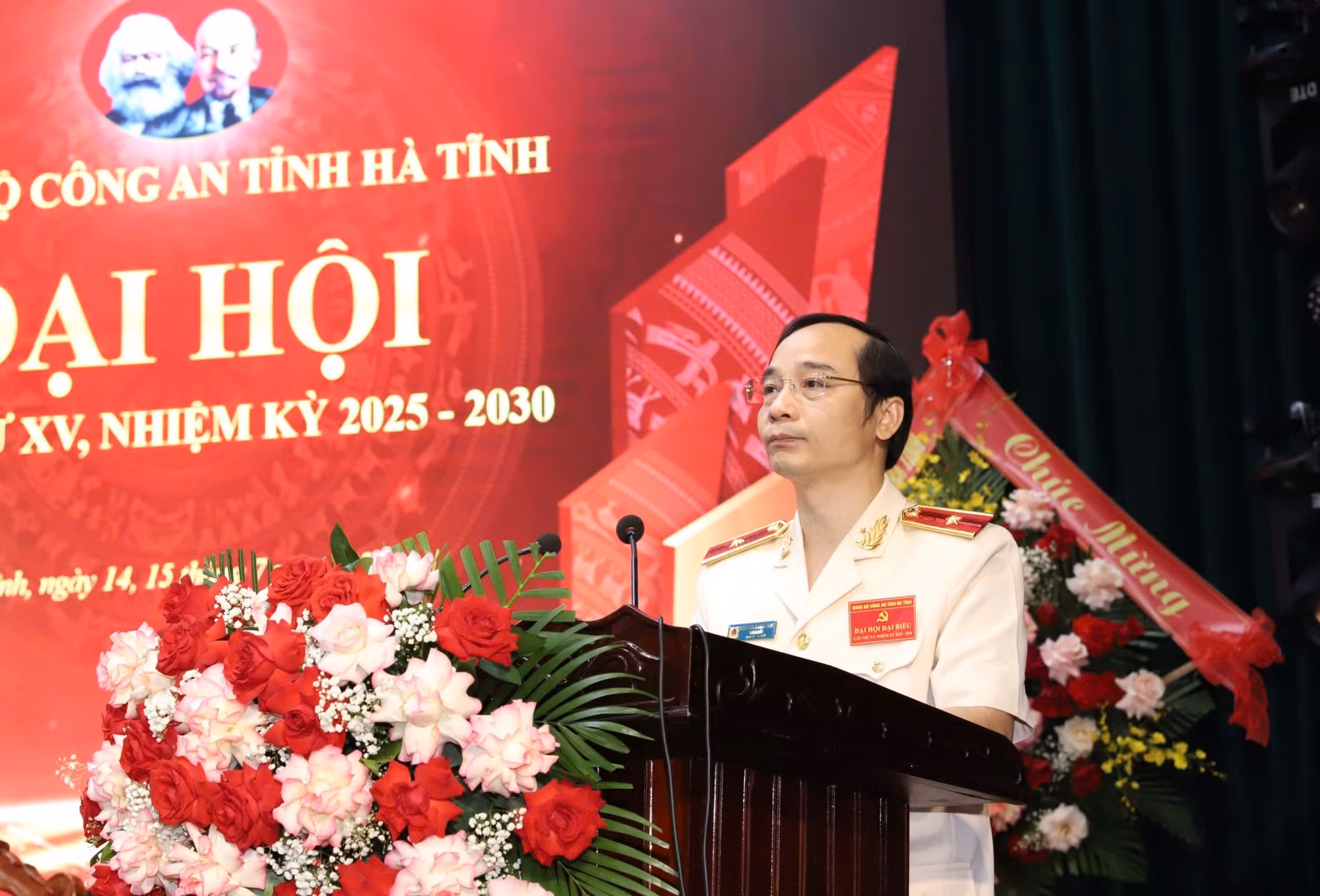 Công an tỉnh Hà Tĩnh phải vận dụng linh hoạt, sáng tạo nhận thức, tư duy mới về bảo đảm ANTT trong kỷ nguyên mới -0