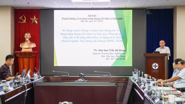 Tập huấn cho các cơ quan báo chí về sử dụng năng lượng tiết kiệm và hiệu quả