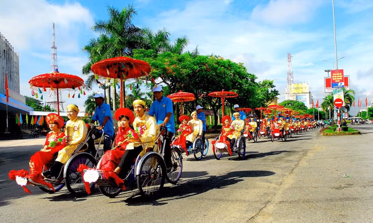 Trung Bộ trở ra Hà Nội nắng nóng hầm hập -0