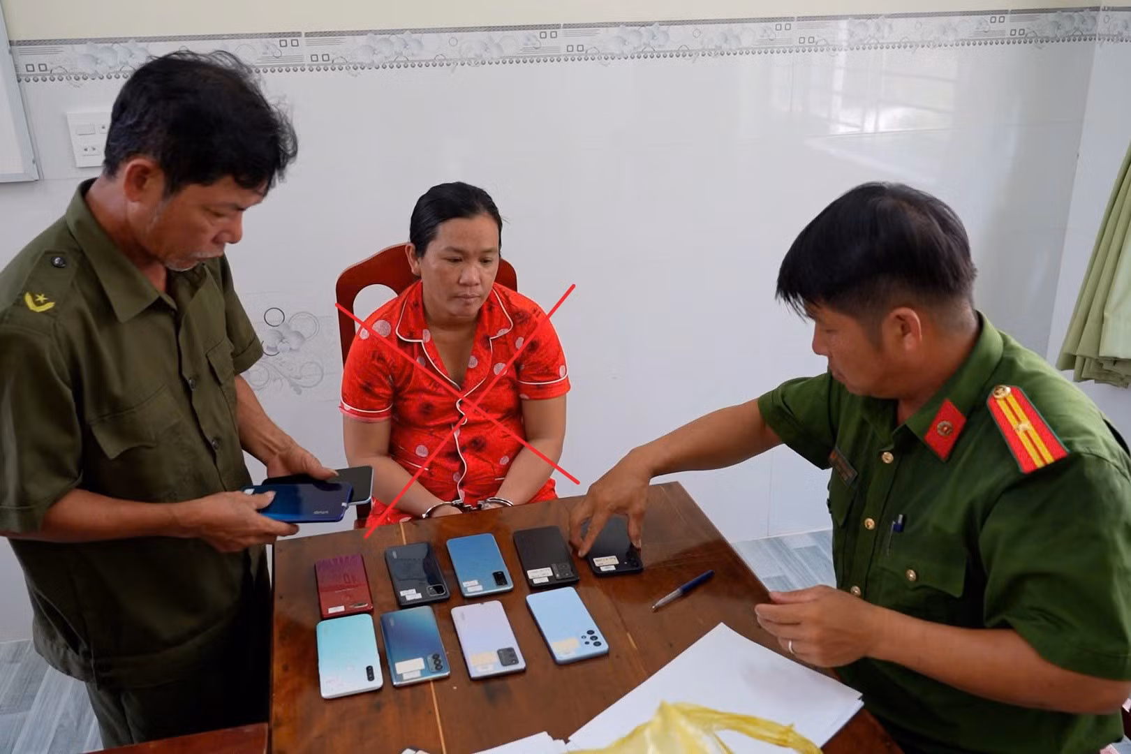 Bắt giữ 