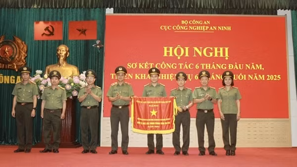 Các cục nghiệp vụ tổ chức hội nghị sơ kết 6 tháng đầu năm 2025