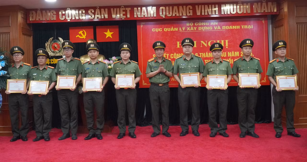 Nâng cao hiệu quả quản lý Nhà nước về xây dựng và doanh trại trong CAND -0