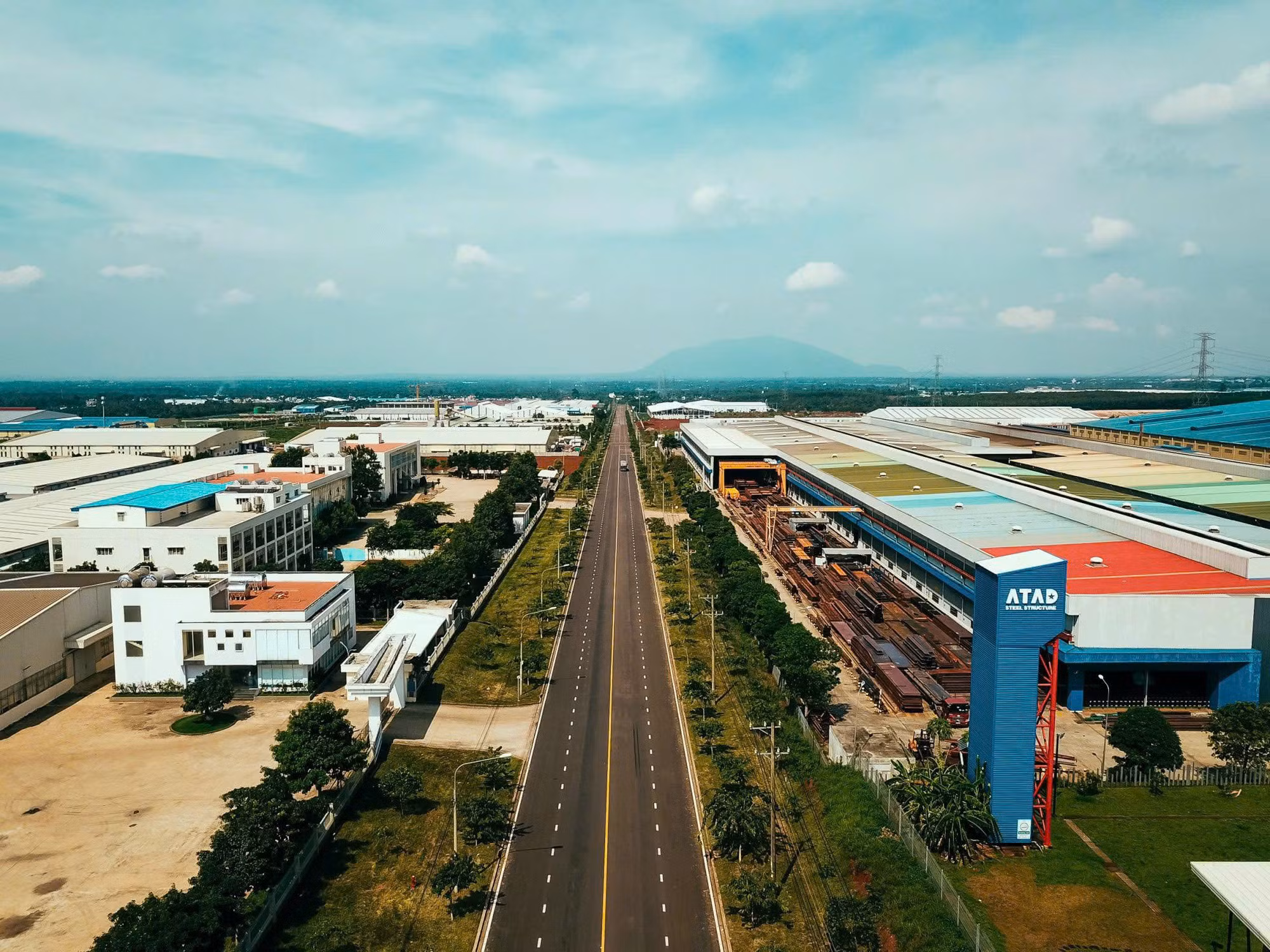 Khu công nghiệp Long Khánh: Hình mẫu khu công nghiệp hiện đại, sinh thái và hiệu quả -0