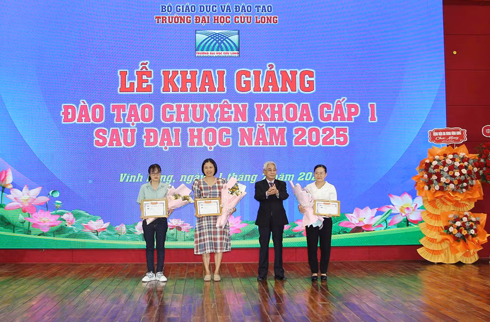Trường Đại học Cửu Long khai giảng đào tạo chuyên khoa cấp I sau đại học khóa 2 -0