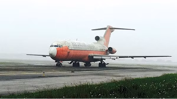 Đã có phương án xử lý máy bay nước ngoài bị “bỏ quên” suốt 18 năm tại Nội Bài
