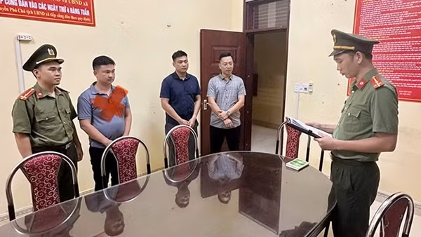 Quản lý, điều hành 287 website, đăng hơn 21.000 video khiêu dâm, đồi truỵ để kiếm tiền