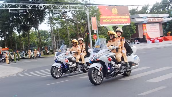 Công an TP Cần Thơ ra quân tấn công, trấn áp tội phạm