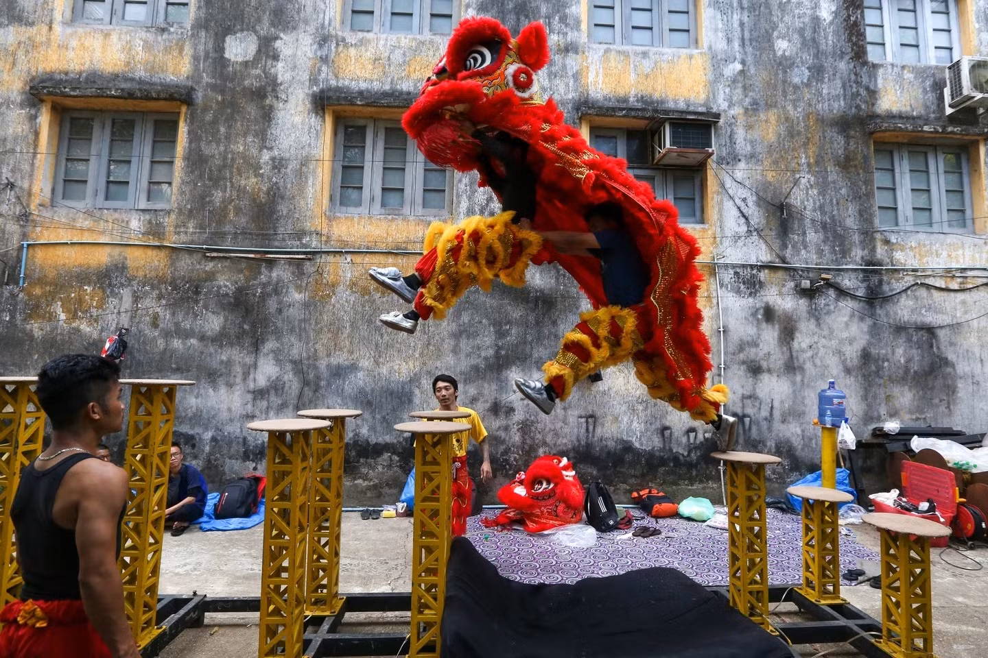 Thế giới rộn ràng đón năm mới Quý Mão -5