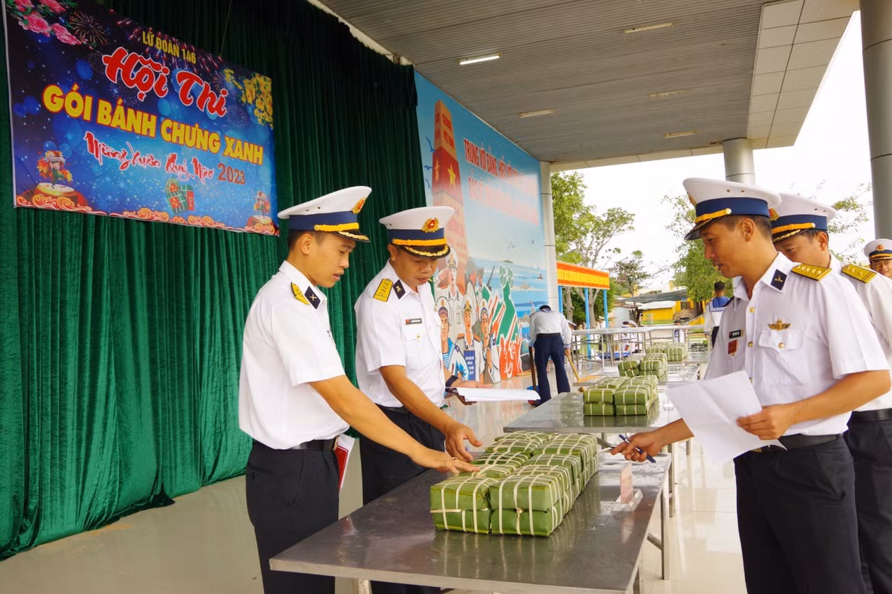 Rộn ràng đón Tết ở quần đảo Trường Sa -0