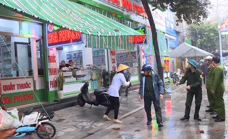 Giữ vững ANTT trong những ngày Tết, tiếp sức người dân quay lại nơi làm việc an toàn -0