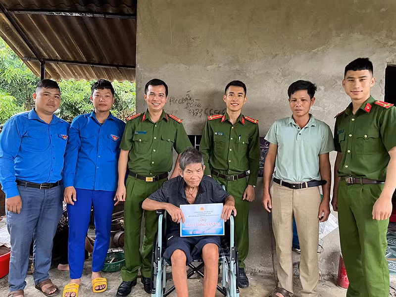 anh-2.jpg -0