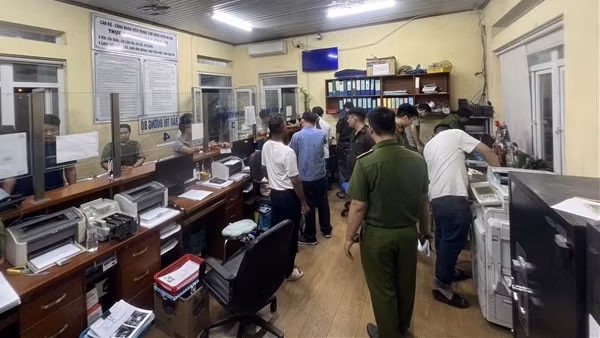 Thêm một Trung tâm đăng kiểm xe cơ giới sai phạm bị Công an khởi tố, bắt giam 12 người