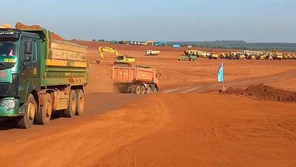 Sân bay Long Thành thi công san nền đạt hơn 1,9 triệu m3 trong dịp Tết