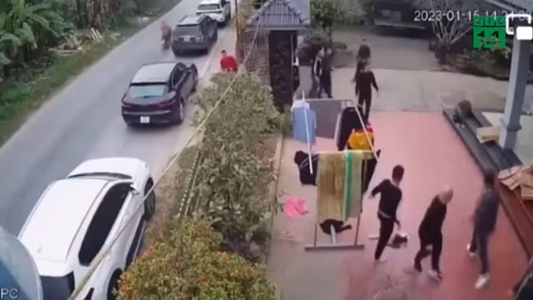 Gây rối trật tự công cộng để đòi nợ