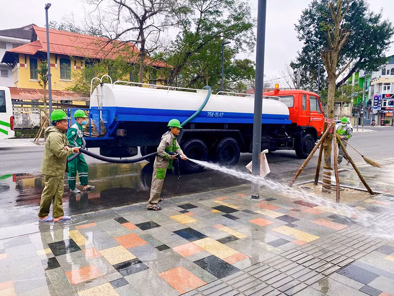 Nỗ lực vì TP Huế xanh, sạch, đẹp dịp Tết Nguyên đán Quý Mão -0