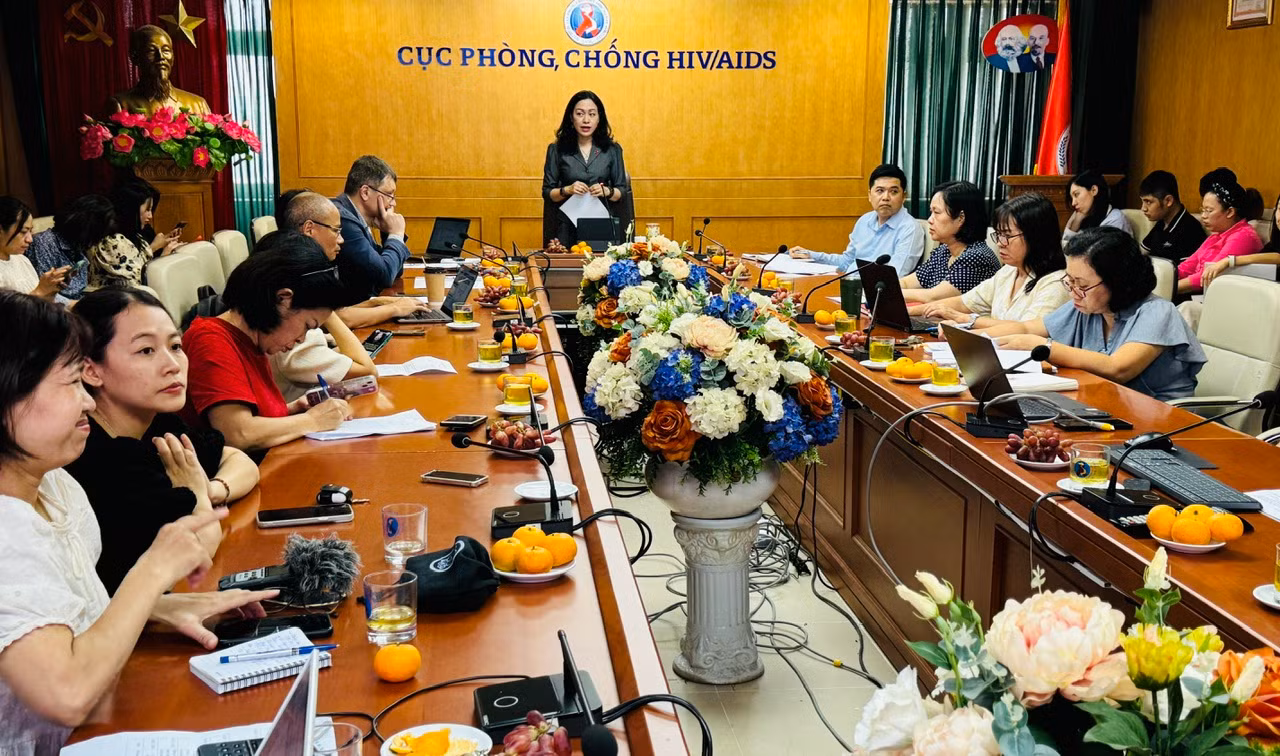 Hơn 82% ca nhiễm HIV mới là nam giới, trong đó 40% ở độ tuổi 15 - 29 -0
