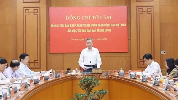 Tổng Bí thư Tô Lâm: Mục tiêu cao nhất của dân vận giai đoạn cách mạng mới là vì dân