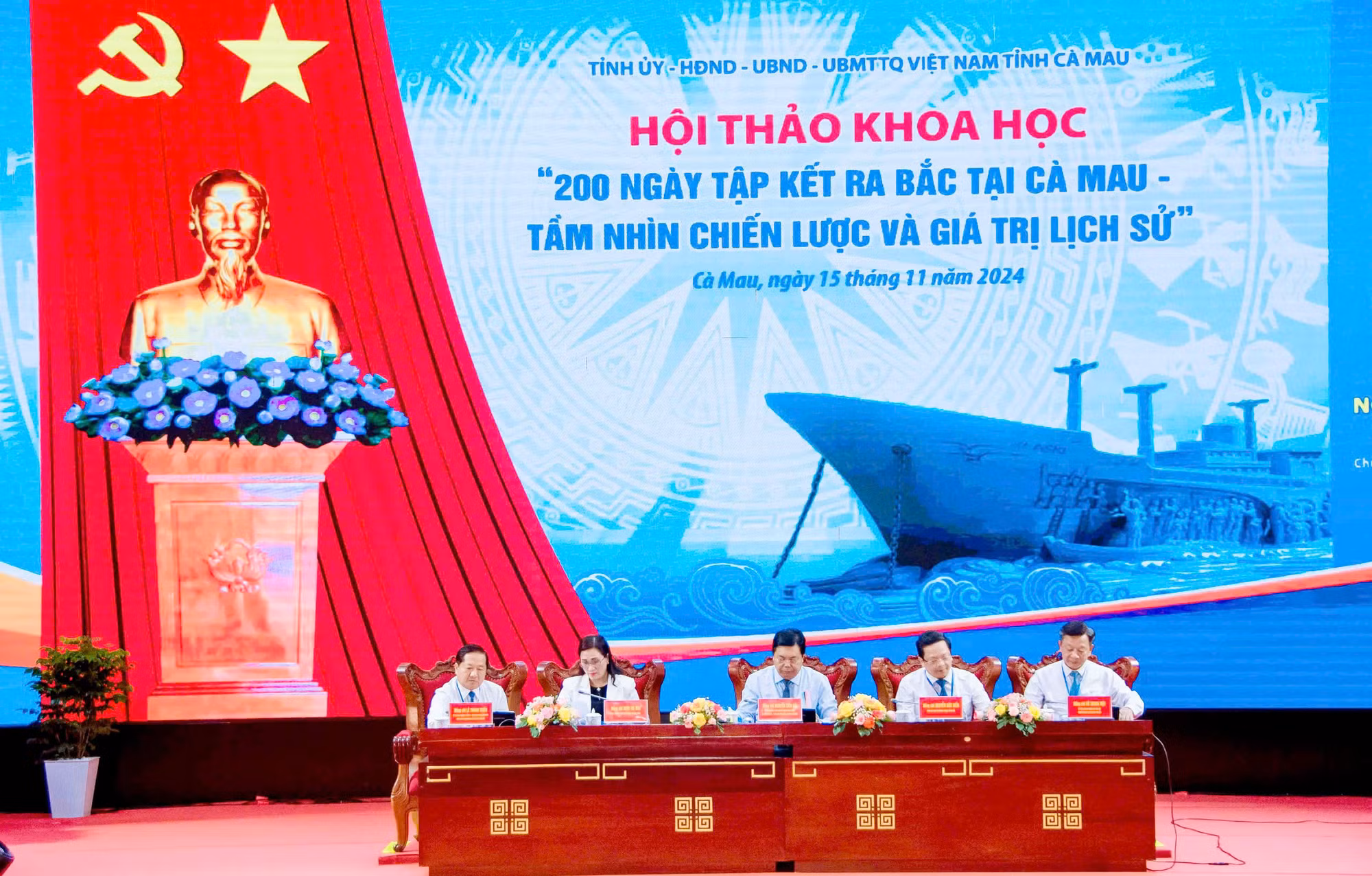Hội thảo khoa học “200 ngày tập kết ra Bắc tại Cà Mau - Tầm nhìn chiến lược và giá trị lịch sử” -0