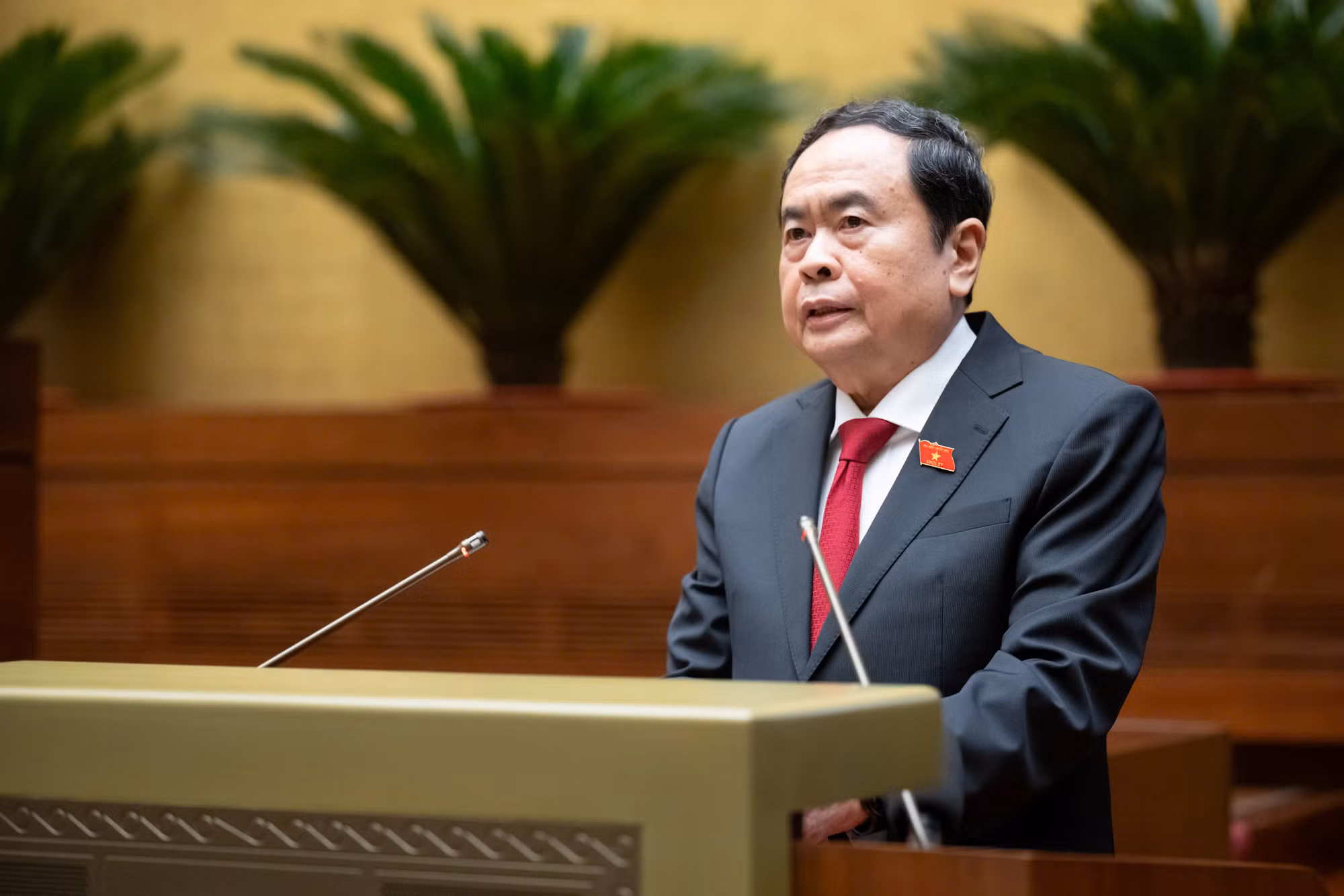 Bình ổn thị trường vàng, tại sao ngân hàng chỉ bán không mua? -0