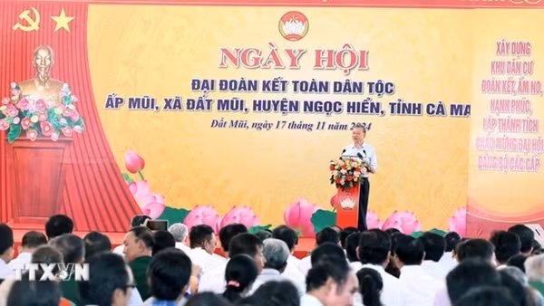 Tổng Bí thư Tô Lâm dự Ngày hội Đại đoàn kết toàn dân tộc tại ấp Mũi của Cà Mau