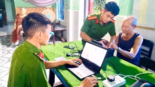 Phát huy vai trò xung kích, sáng tạo của tuổi trẻ CAND trong chuyển đổi số