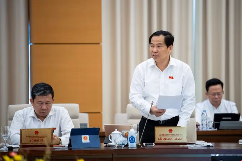 Bổ sung Luật Thuế thu nhập cá nhân và Luật Xử lý vi phạm hành chính vào 