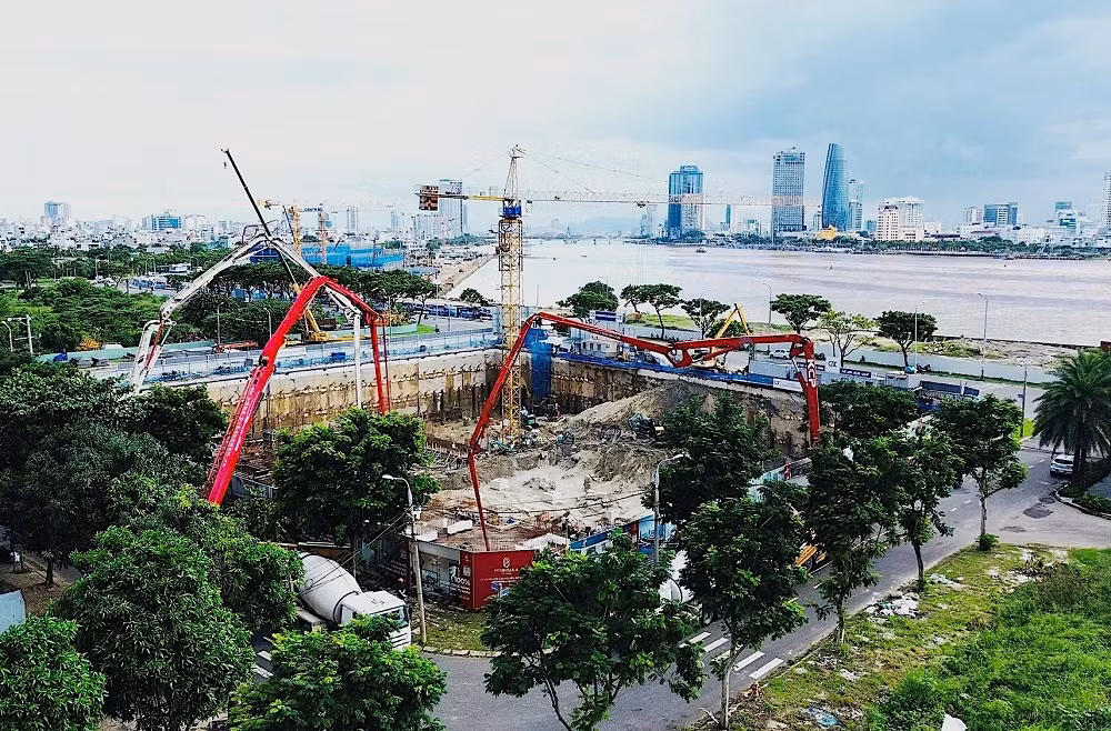 Dự án Peninsula Đà Nẵng đẩy nhanh tiến độ thi công -0