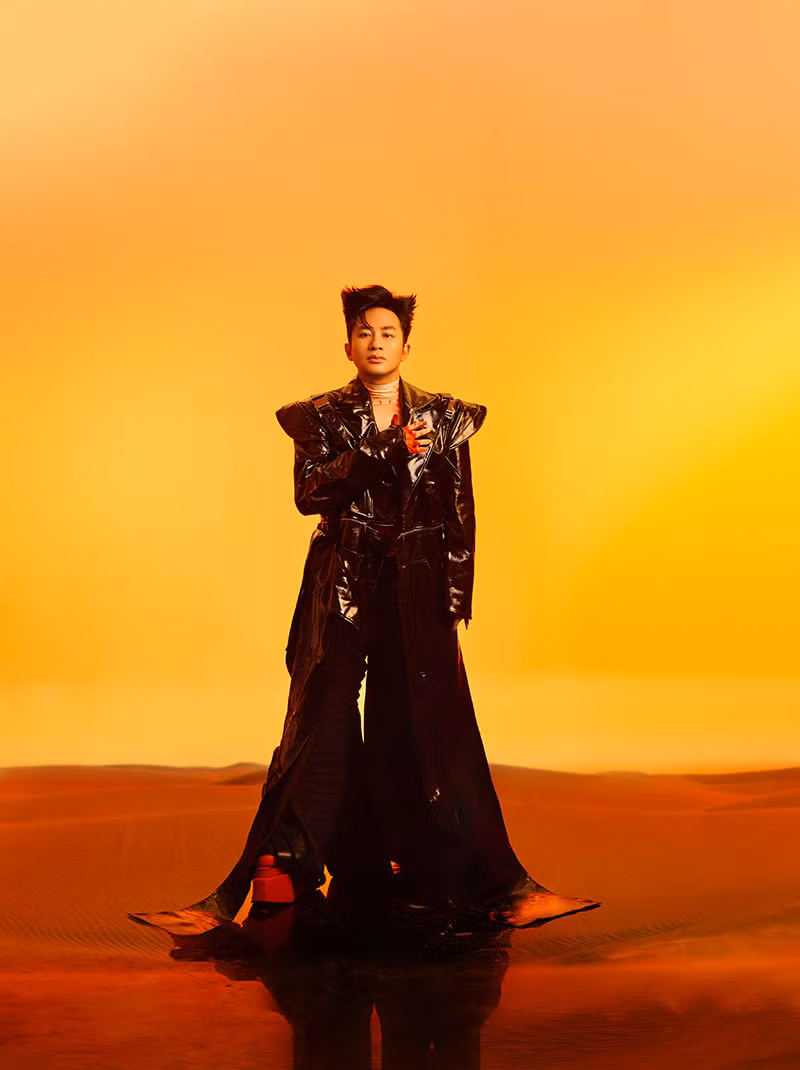 Thế giới rộng lớn của Tùng Dương trong album “Đa vũ trụ” -0