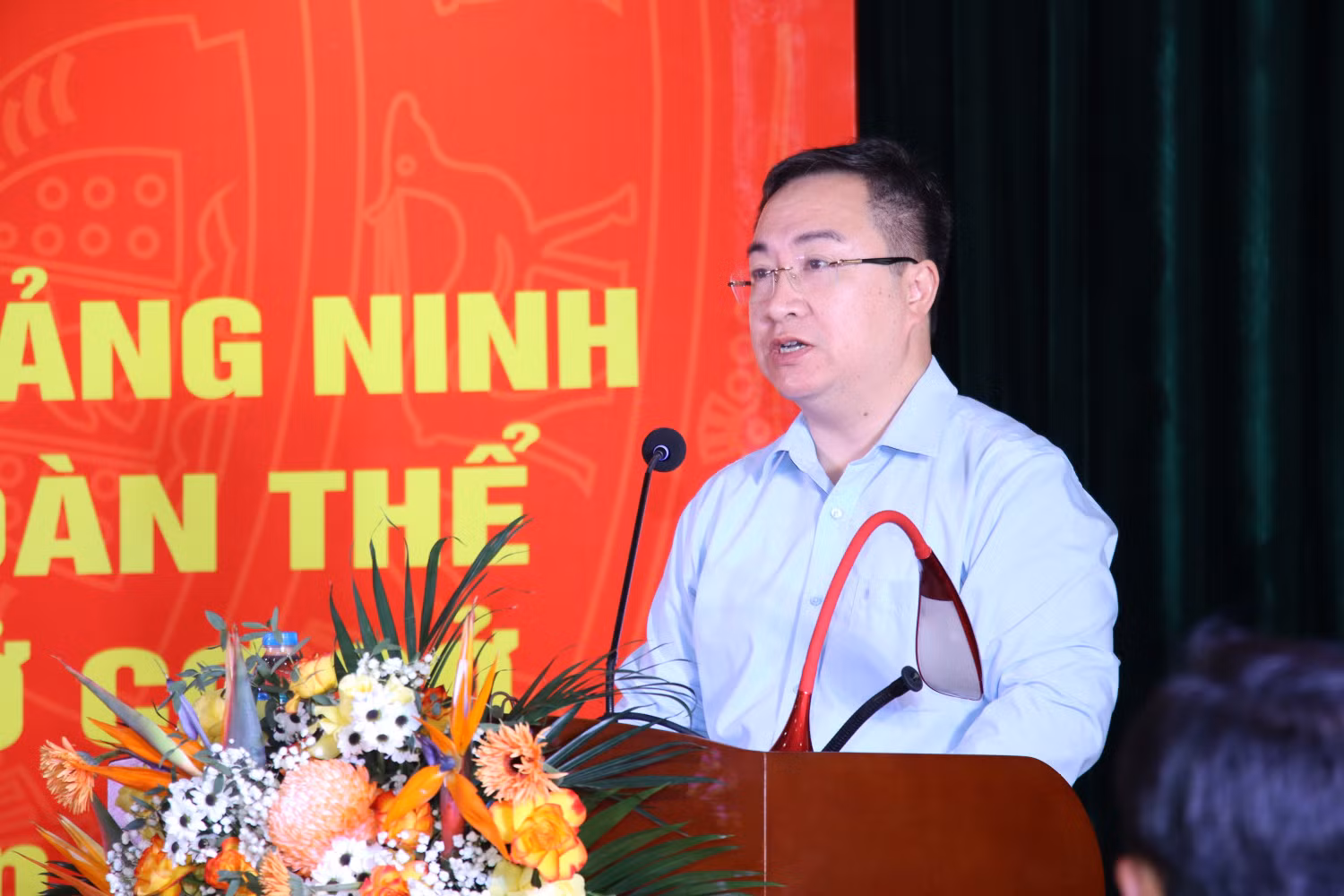 Tuyên dương cựu Công an Quảng Ninh có nhiều thành tích nổi bật tại cơ sở -1