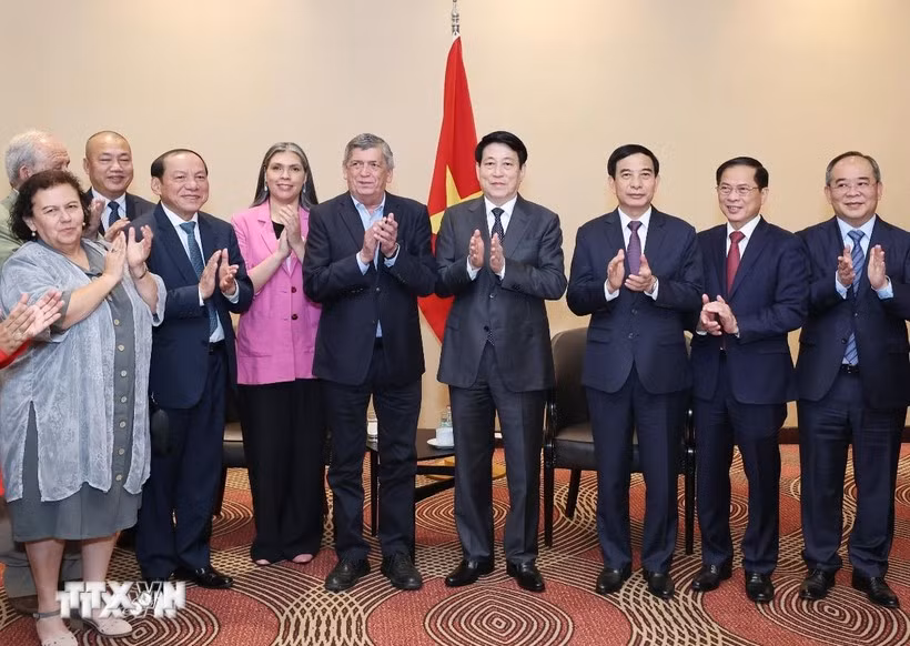 Chủ tịch nước Lương Cường tiếp Chủ tịch Đảng Cộng sản Chile -0