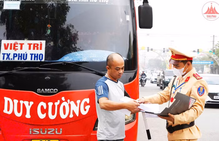 Bảo đảm trật tự an toàn giao thông trên địa bàn tỉnh Vĩnh Phúc -0