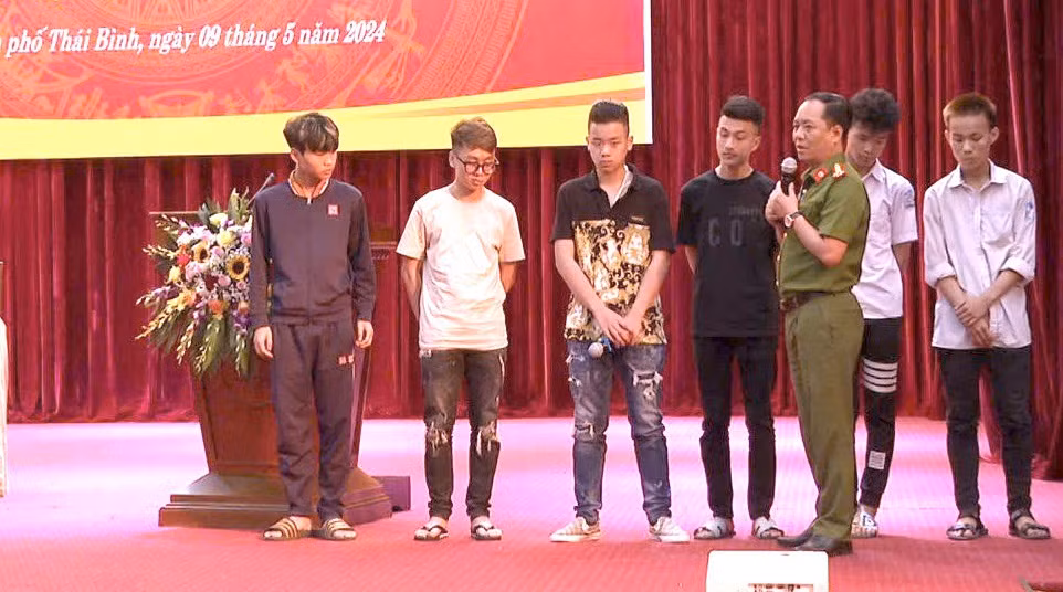 Lãnh đạo Công an tỉnh đối thoại, kéo thanh, thiếu niên hư về nẻo thiện (kỳ cuối) -0