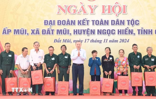 Cà Mau: Tổng Bí thư Tô Lâm dự Ngày hội Đại đoàn kết dân tại ấp Mũi -0