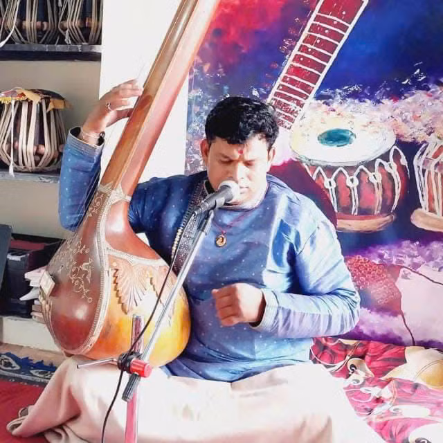 Biểu diễn SAHAJA YOGA Việt Nam và các nghệ sĩ Ấn Độ tại Hội An -0
